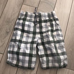 Gymboree Boys Size 10 checkered shorts